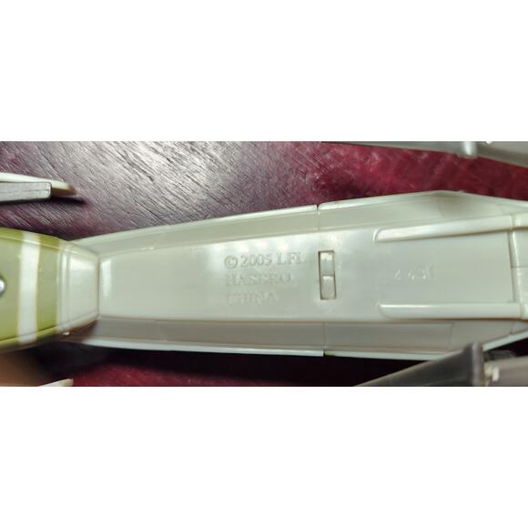 Star Wars Speed Bike LFL 2005 W/ Red Clone Trooper Action Figure 2001 Pre-owned - Picture 7 of 9